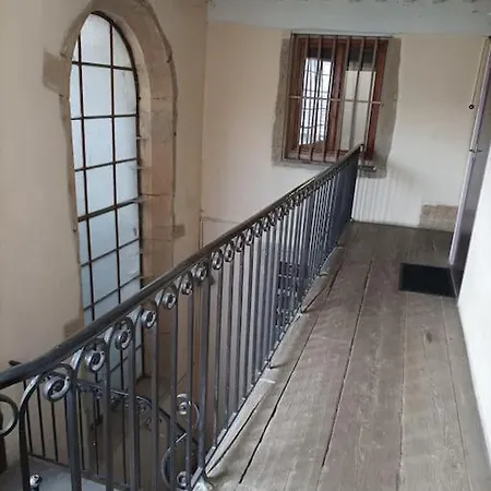 شقة L'escapade, Spacieux Duplex Crémieu