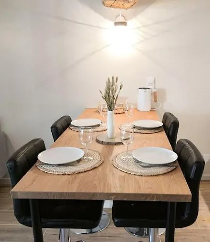 L'escapade, Spacieux Duplex Διαμέρισμα