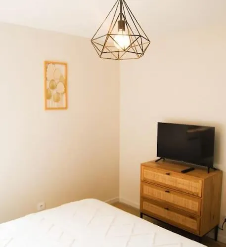 L'escapade, Spacieux Duplex Διαμέρισμα Crémieu